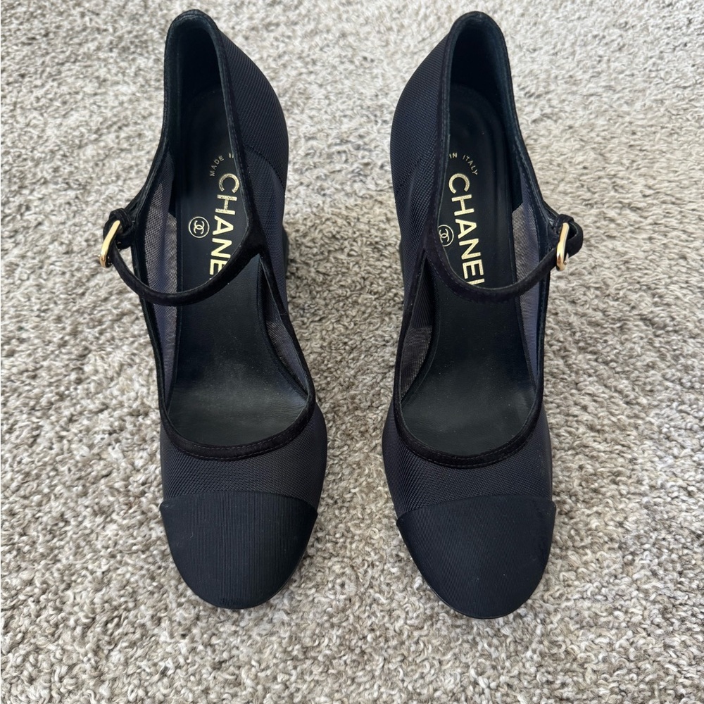 CHANEL Black Mesh Heels with Pearl Detail - Picture 2 of 4